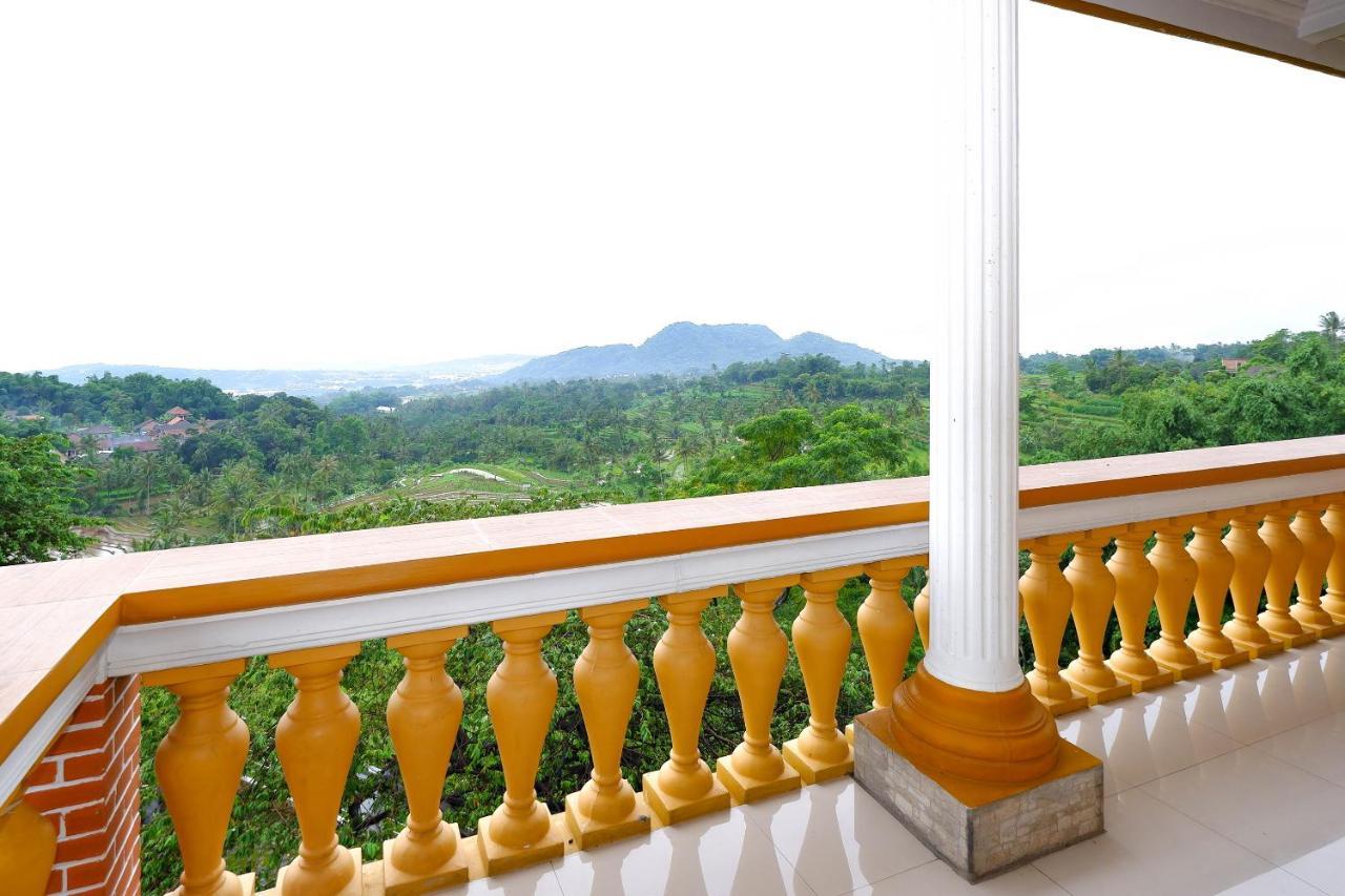 Oyo 3125 Hotel Taman Sari Semarang Luaran gambar